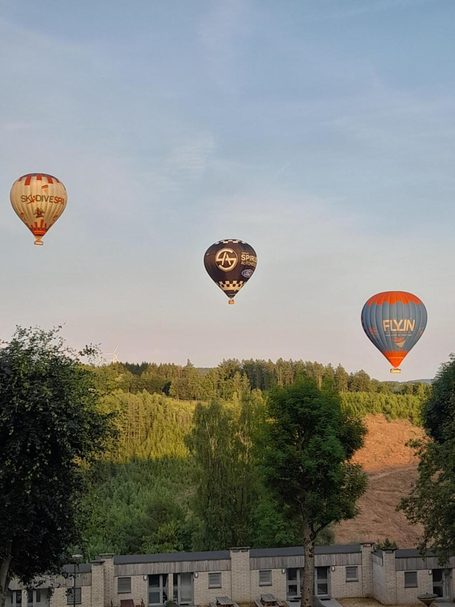 L'Ecureuil - Terrasses De Malmedy Villa Buitenkant foto